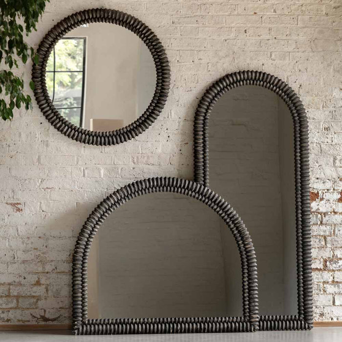 Belgravia Round Mirror Black Wash 900mm