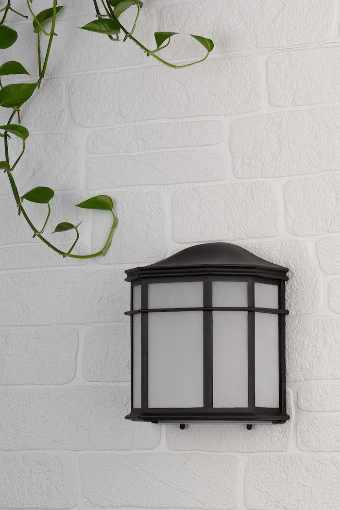 Dulbecco Outdoor Wall Light Black Opal Acrylic IP44<br>Matt Black