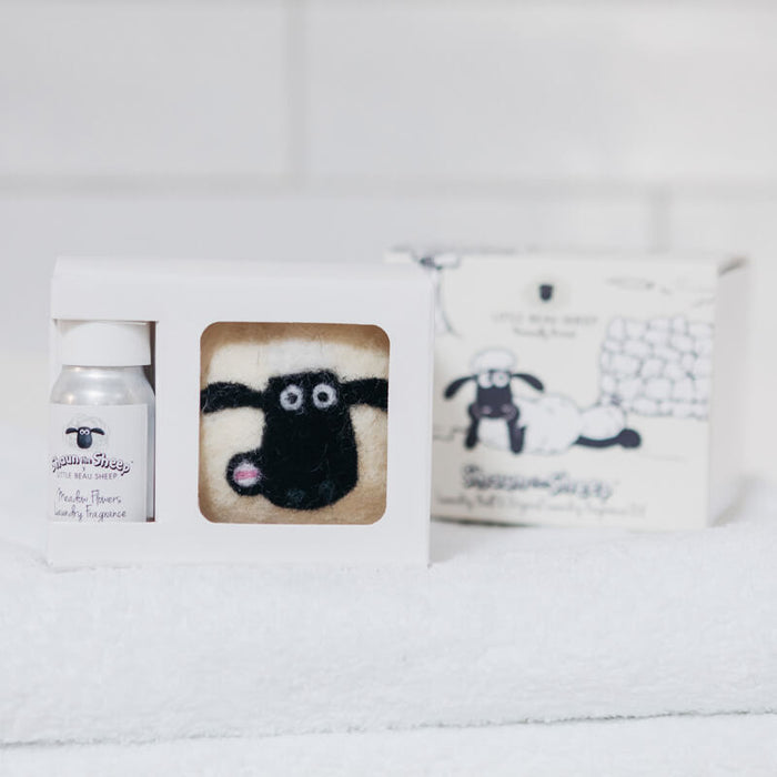 Little Beau Sheep Shaun The Sheep Laundry Ball & Meadow Flowers Laundry Fragrance Set
