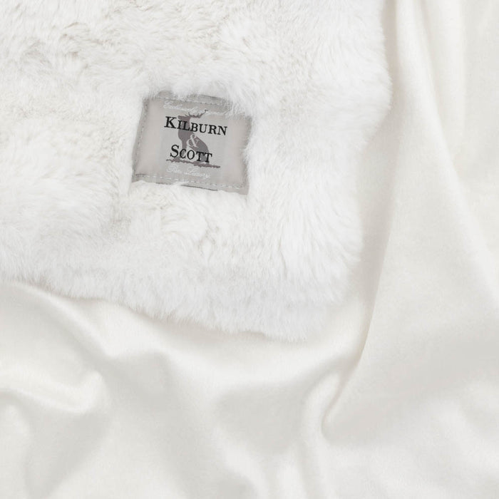 Marshmallow Rabbit Throw Cream