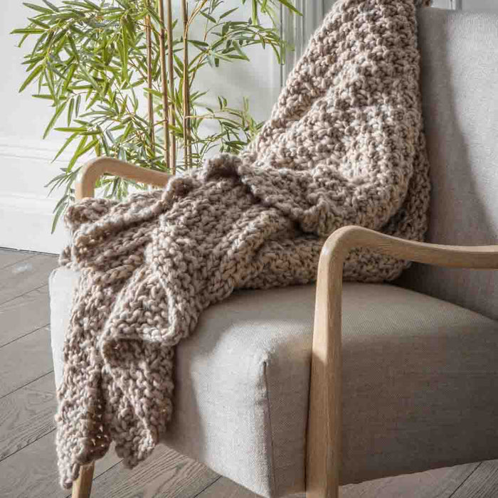 Moss Chunky Knitted Throw Oatmeal