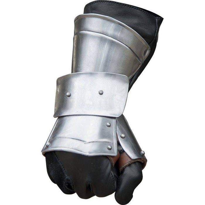 Scout Gauntlets – Polished-GoblinSmith