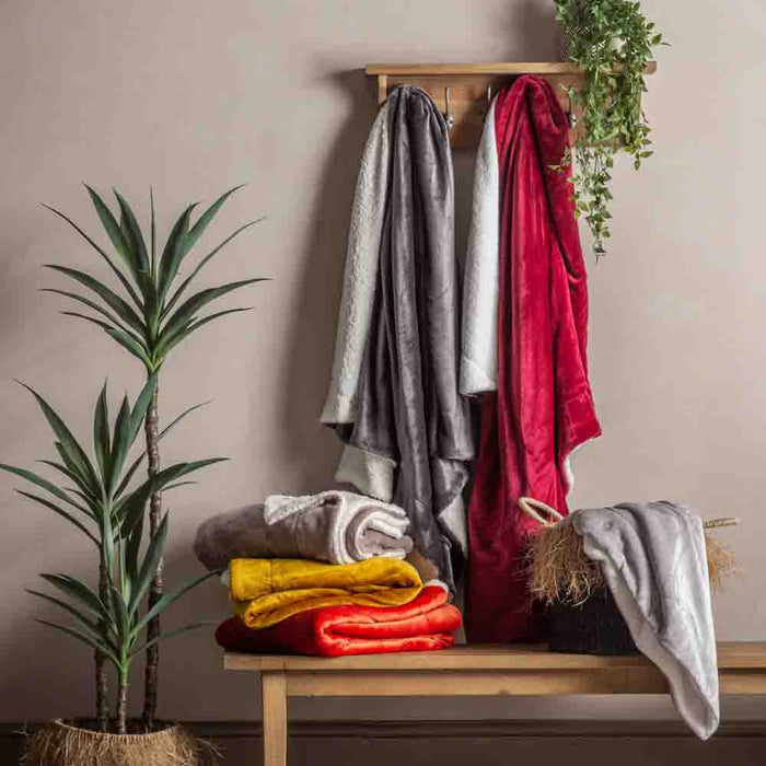 Sterling Sherpa Throw Red